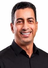 Foto oficial de Capitão Assis, candidato a deputado federal pelo Espírito Santo, número 1012